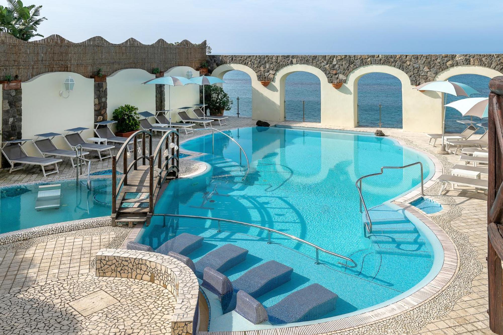 Hotel Terme Tritone Resort & Spa Forio  Екстер'єр фото